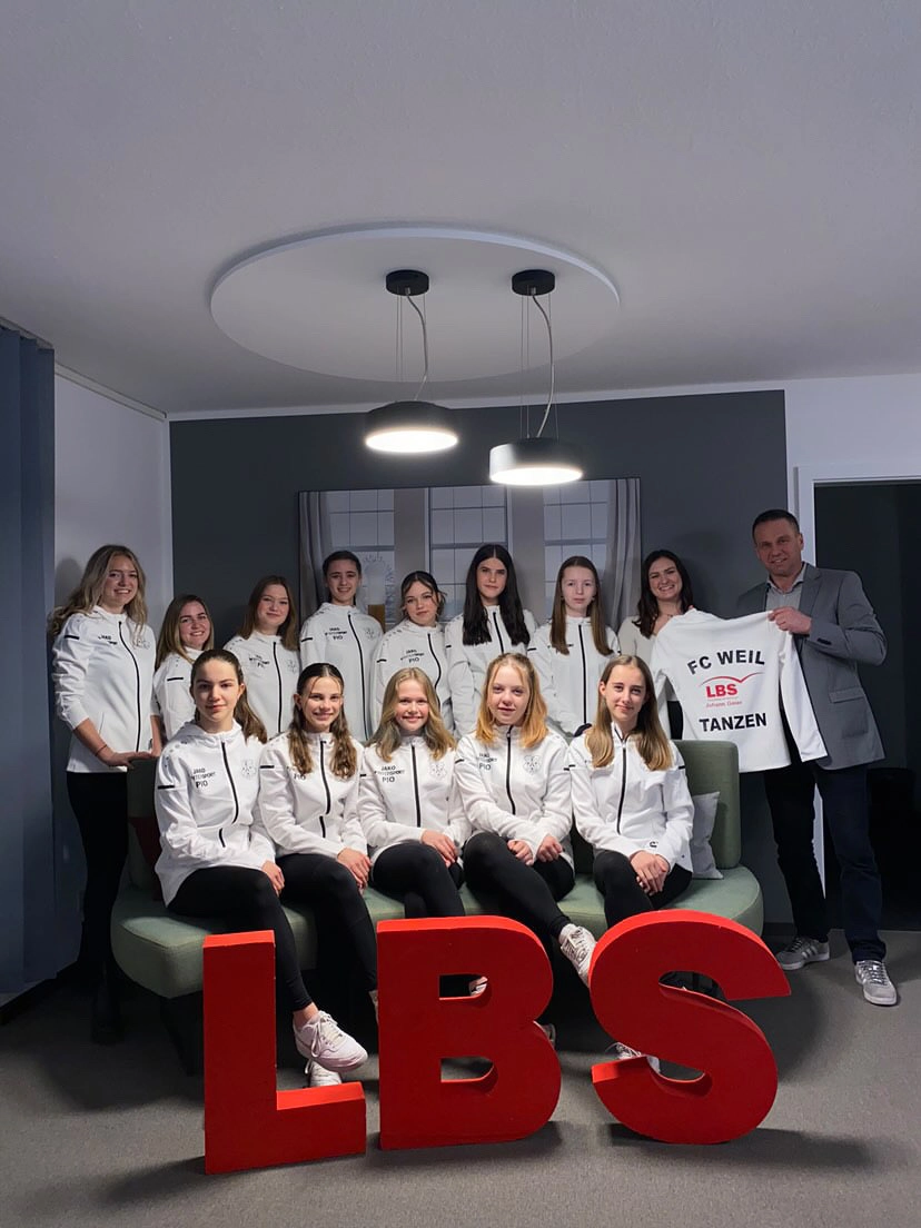 Neue Trainingsjacken für unsere Tanzgruppe Top Ten